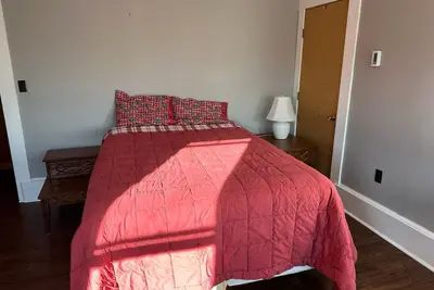 Image de Pet friendly 2-bedroom house near downtown Bethel