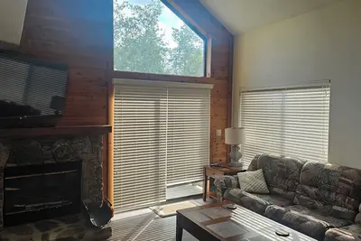 Image de Ski In - Ski Out@ Seven Springs Fresh Tracks, Mountain Top Holiday Getaway!