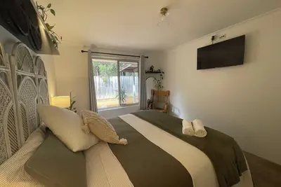 Image de Relax & unwind in our garden setting studio in the heart of Margaret River town