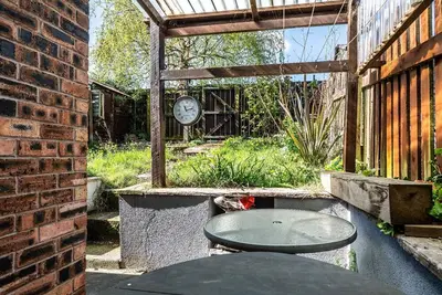 Image de Maison de vacances Salford pour 1 - 7 personnes avec 3 chambres à coucher - Maison mitoyenne