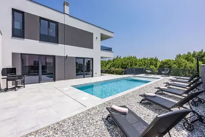 Image de Magnifique maison de vacances privée avec climatisation, piscine privée, Wifi, Tv et terrasse