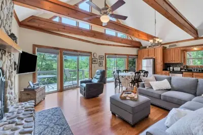 Image de Smoky Mtn Escape at Pinecrest