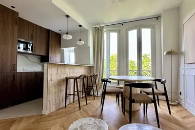 Image de Paris 17 | Élégance & Lumière Monceau Batignolles