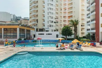 Image de Kojima Yellow Apartment, Praia da Rocha, Portimão