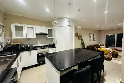 Image de Charming 2-bedroom house in peaceful Harare with a Pool, Ac, WiFi & fitness room