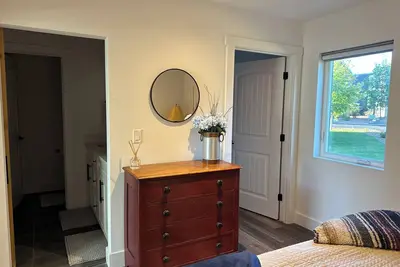 Image de Reserve for Under the Big Sky! Charming 2-bedroom condo with 2 bedrooms, 2 bath
