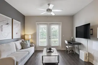 Image de Landing | Beautiful 1bd, Gym, Clubhouse