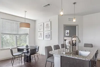 Image de Landing | Incredible 1bd, Gym, Clubhouse