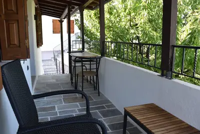 Image de Dendrokipos - traditional stone house on the east side of Pelion