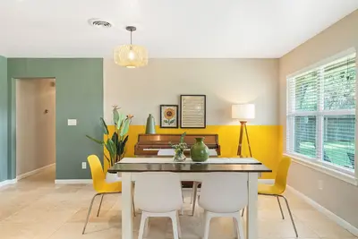 Image de 3br/2ba Family Home Near Galleria/Westchase/Nrg/CityCtr/Downtown/Medical Ctr