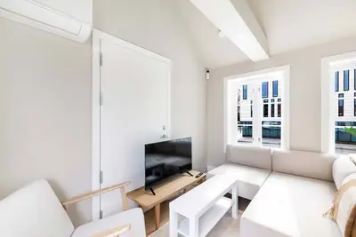 Image de 92m to Kvadraturen I Renovated 2025 l Balcony