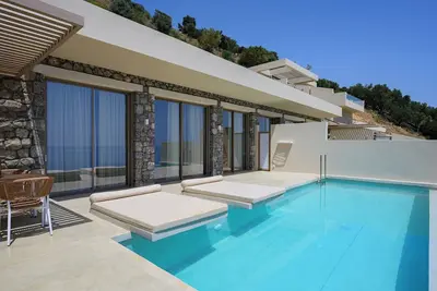 Pyrgos Exquisite Villas