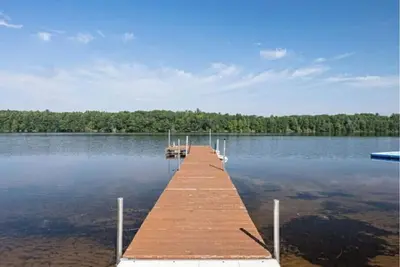 Image de Large 7-bedroom cabin with beautiful views in welcoming Siren, Wi.