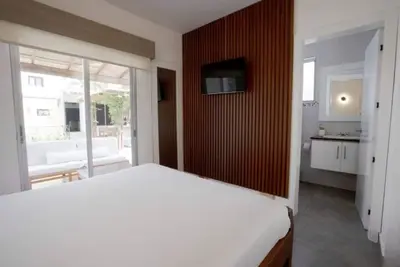 Image de 103 1br/1ba PragaApts Parking Us Consulate