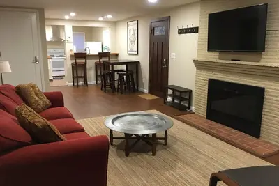 Image de Gorgeous Retreat eco-friendly Ne Seattle!