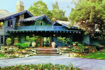 Image de Casa Barranca Historic Craftsman Estate. Hiking trail, pool, yoga studio.