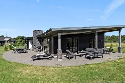 Image de Superbe maison à Glesborg avec sauna