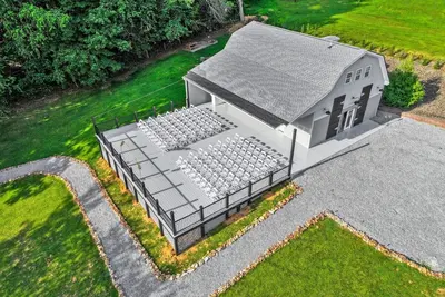 Image de Wedding & Event Venue with on-site lodging