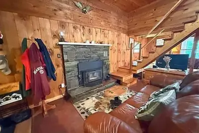 Image de Charming 2-bedroom lake front house with WiFi, Ac on scenic Lake Bomoseen