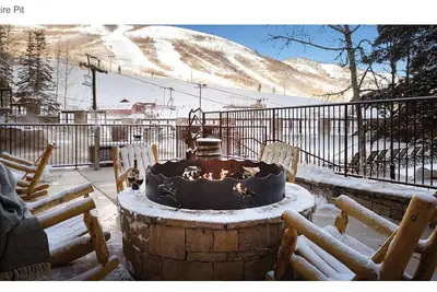 Image de Marriotts Mountain a Side Ski -in, Ski- Out Resort in Park City Utah.