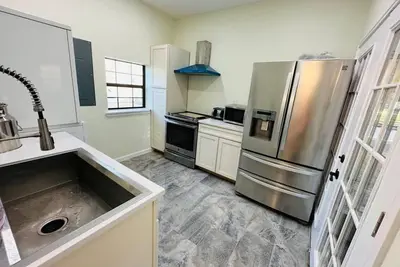 Image de Lovely Barn with Pool and Animals - with Wifi