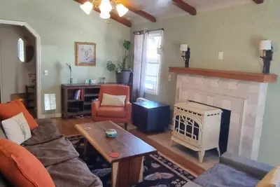 Image de Spacious, pet-friendly, 2-bedroom house in Portland with WiFi