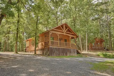 Image de Ride your Atv 3 miles to Wpg, Cozy Cabin, Slps 5