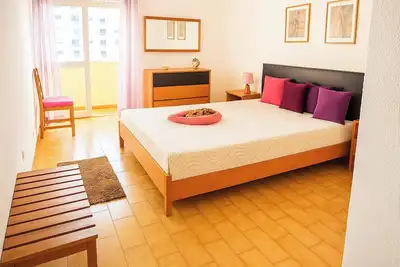 Image de Praia da Rocha 1 bedroom apartment with balcony