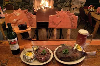 Image de Victorian Room at the Horse Prairie Stage Stop, Lodge, Saloon, Hotel