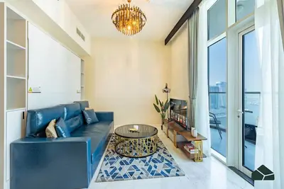 Image de Convertible 1br+1 | Canal & Skyline View | Bms