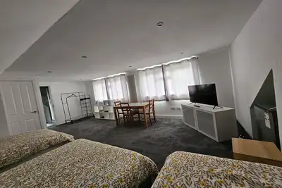 Image de Appartement De Chambre À Trois Couches12 Personnes