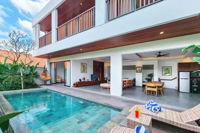 Image de 4br Villa with Private Pool near Batu Bolong