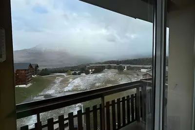 Image de Studio « Le 27 » avec vue sur la montagne, balcon et Wi-Fi