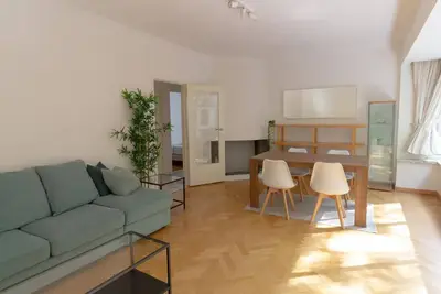 Image de Ixelles: Luminous & chic apartment