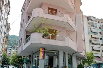 Image de The house is with 2 badrooms and one Bathrroms