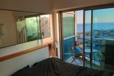 Image de 2 bed room Hotel Suites in Fabulous Herzliya with WiFi, Ac, fitness room