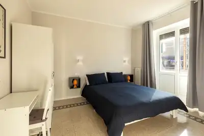 Image de San Lò Holiday House Sleeps 4 Via Di Porta Labicana 48 Rome Zon San Lorenzo