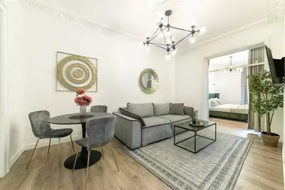Image de Stylish bright apt. 8 min from Knez M. +Parking/12e