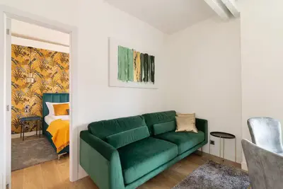 Image de Little Paris apt. 8. min to Knez M. with P 12e/day