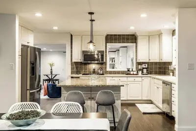 Broad Ripple Falcon Crestview Bungalow