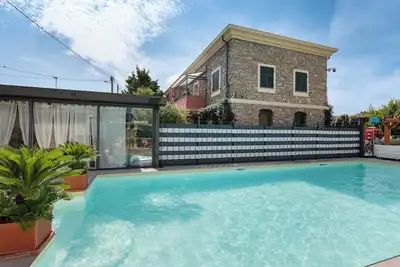 Image de Maison de Vacances 'Casa Margherita' avec Piscine Partagée, Wi-Fi et Climatisation