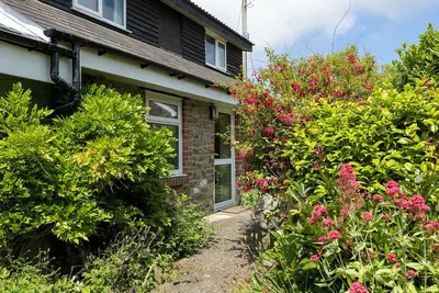 Image de Clover at Gorslwyd - Sound Retreat