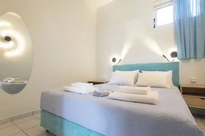 Image de Tropical Beach \"Amphitrite\"\nWhere your holiday starts with only your swimsuit on