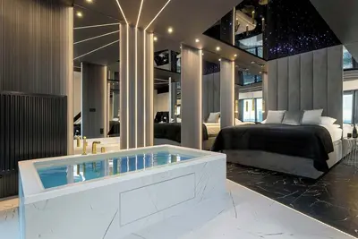 Image de Zabrska 15 Air Conditioned Studio | Parking, Desk