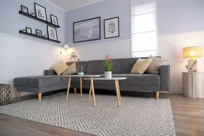 Image de Strandhoch Damp - strandnahe Neubau 3 Zi. Endetage Whg. für 6 Personen mit Balkon, Fahrstuhl + gratis Wi-fi