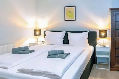 Image de Korvette Summary:<br>Com