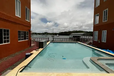 Image de Cozy 2-bedroom condo with Ac, fitness room in welcoming Lance aux Epines