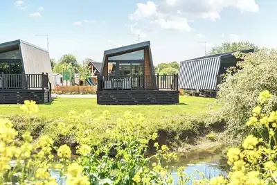 Image de Celestial Skylight - Billing Aquadrome in Billing Aquadrome Holiday Park