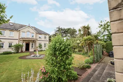 Image de Mount House, family friendly, character holiday cottage in Dyserth