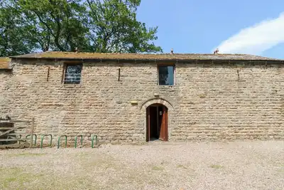 Image de East Barn Bunkhouse, pet friendly, with a garden in Reeth
